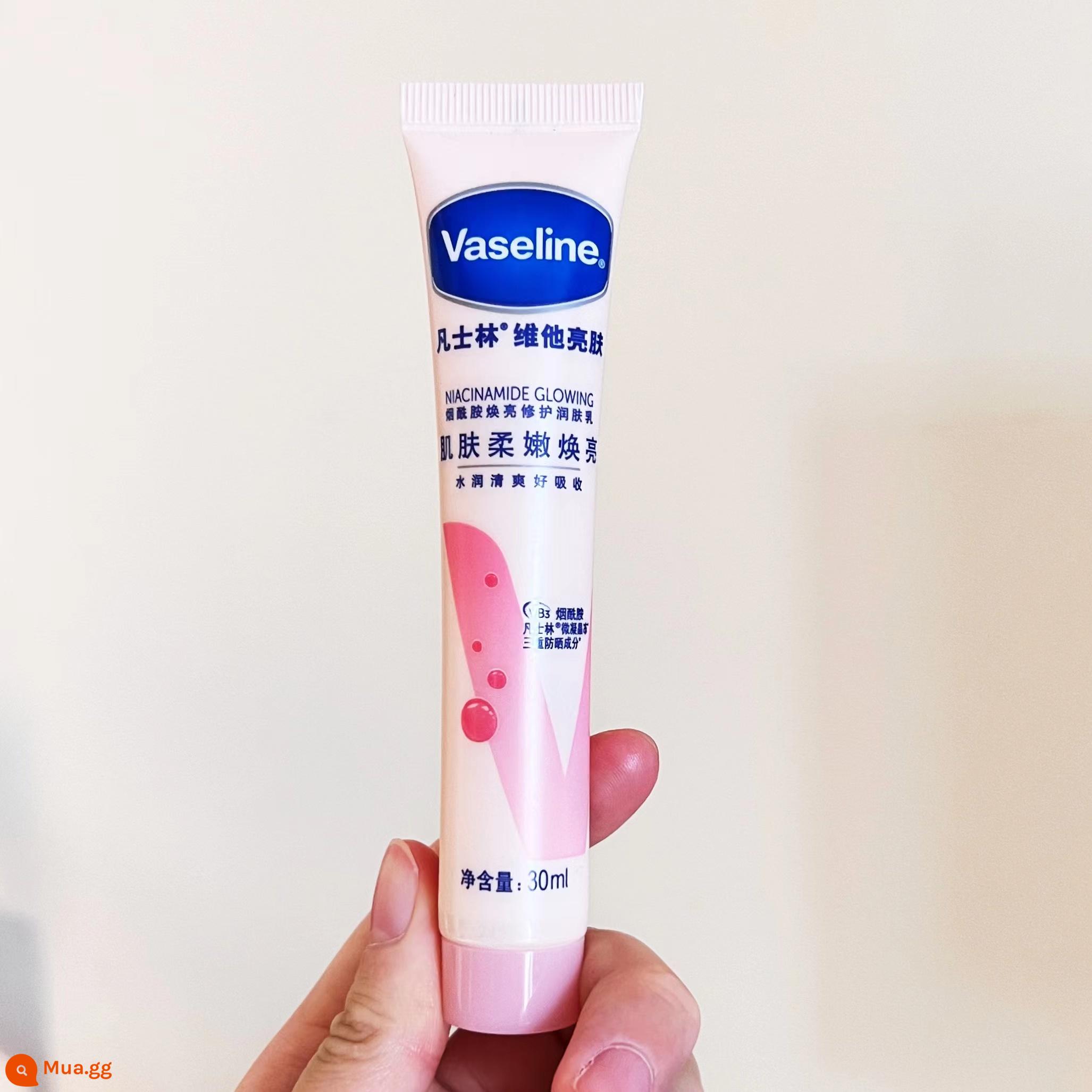 Vaseline dưỡng môi sửa chữa pha lê đông lạnh sữa dưỡng thể tay chân chống khô môi dưỡng ẩm màng nicotinamide tay - Kem dưỡng da tay Essence Body Lotion 30ML Hồng Mua 2 giảm 3 nhân dân tệ Mua 3 giảm 5 nhân dân tệ