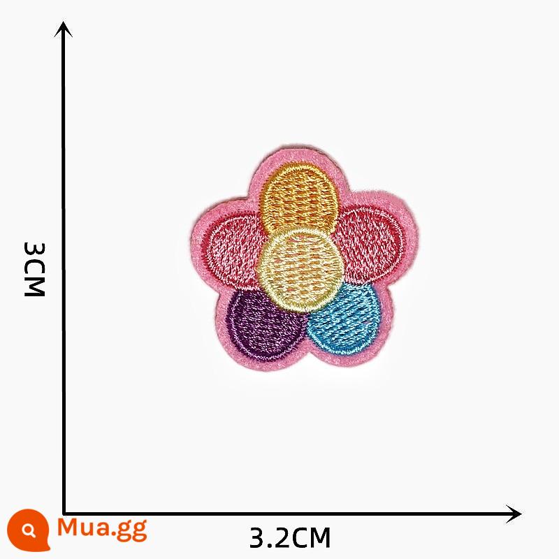 Thời Trang Hoạt Hình Dễ Thương Vải Dán Quần Áo Giày Tự Dính Thêu Lỗ Nhỏ Dán Xuống Áo Sửa Chữa Lỗ Dán Trang Trí - Hoa hồng đỏ nhiều màu sắc/kiểu tự dính
