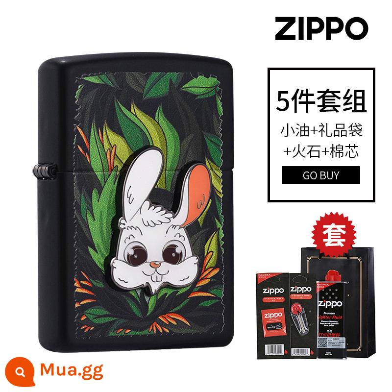 zippo chính hãng bật lửa in màu quạt rừng sticker thỏ zppo huy hiệu dễ thương máy zp gửi bạn trai - Con thỏ bị lạc trong rừng [Sử dụng cá nhân]