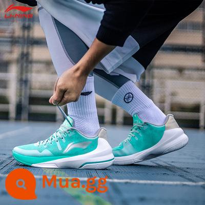 Giày bóng rổ Li Ning nam blitz Team2022 mới mùa thu đông giày chiến đấu chuyên nghiệp giày thể thao thông thường - Blitz 3 xanh nhạt