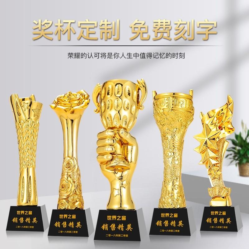 Nhựa sáng tạo cúp pha lê ngôi sao năm cánh chữ khắc vương miện giải thưởng kim loại Oscar tượng cúp cuộc họp thường niên