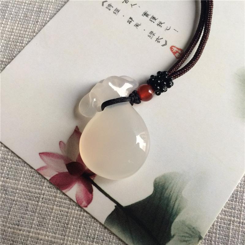 Một nhân dân tệ bắn để nhặt và bỏ lỡ mặt dây chuyền túi tiền chalcedony băng trắng tự nhiên mặt dây chuyền túi phước lành nam và nữ mặt dây chuyền ngọc bích mặt dây chuyền ngọc bích mặt dây chuyền chứng nhận