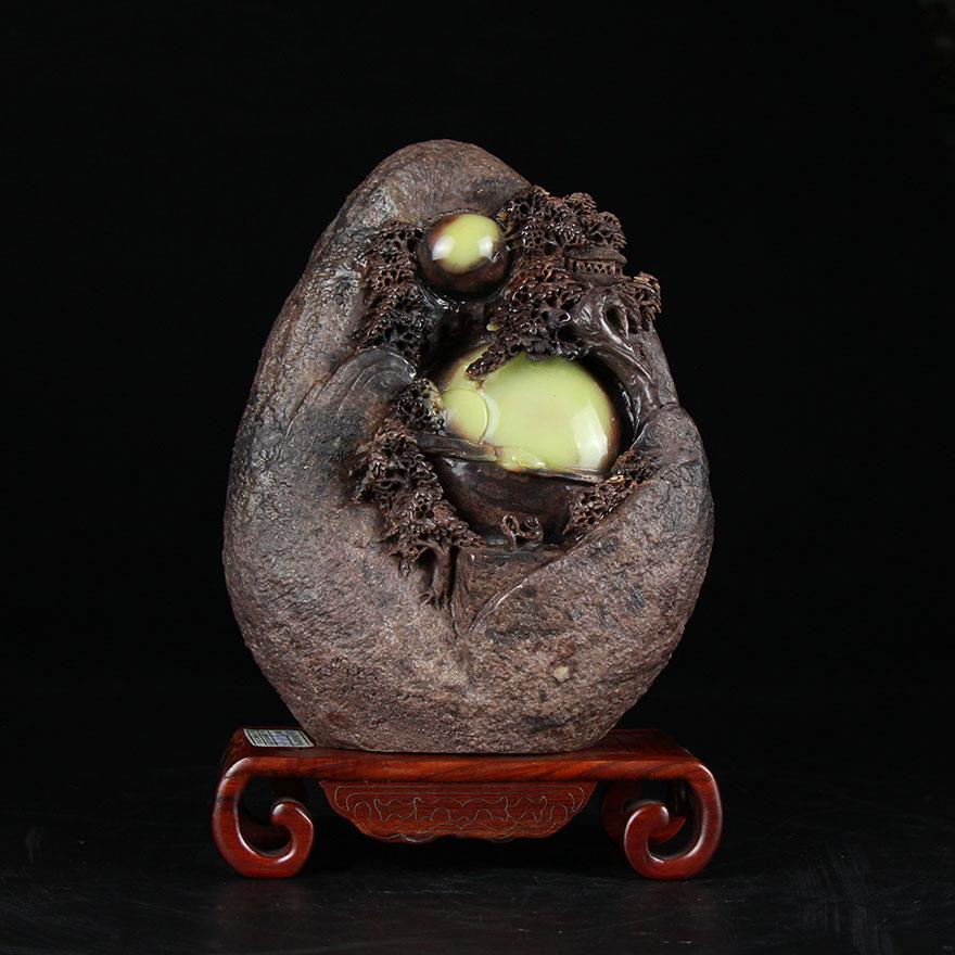 Hình ảnh trăng sáng và cây thông Qingtian Stone Carving Boutique Ornament Zhoucun Dragon Egg Stone Phong cảnh lối vào phòng khách Bộ sưu tập quà tặng