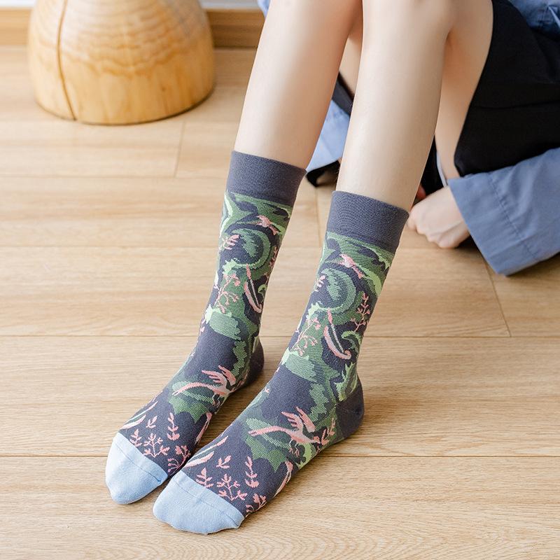 CrazySox Dòng Pháp Giữa Bắp Tất Cá Tính Sơn Dầu Nữ Đường Phố Thể Thao Phong Cách Thời Trang Đôi Tất Cotton Ins