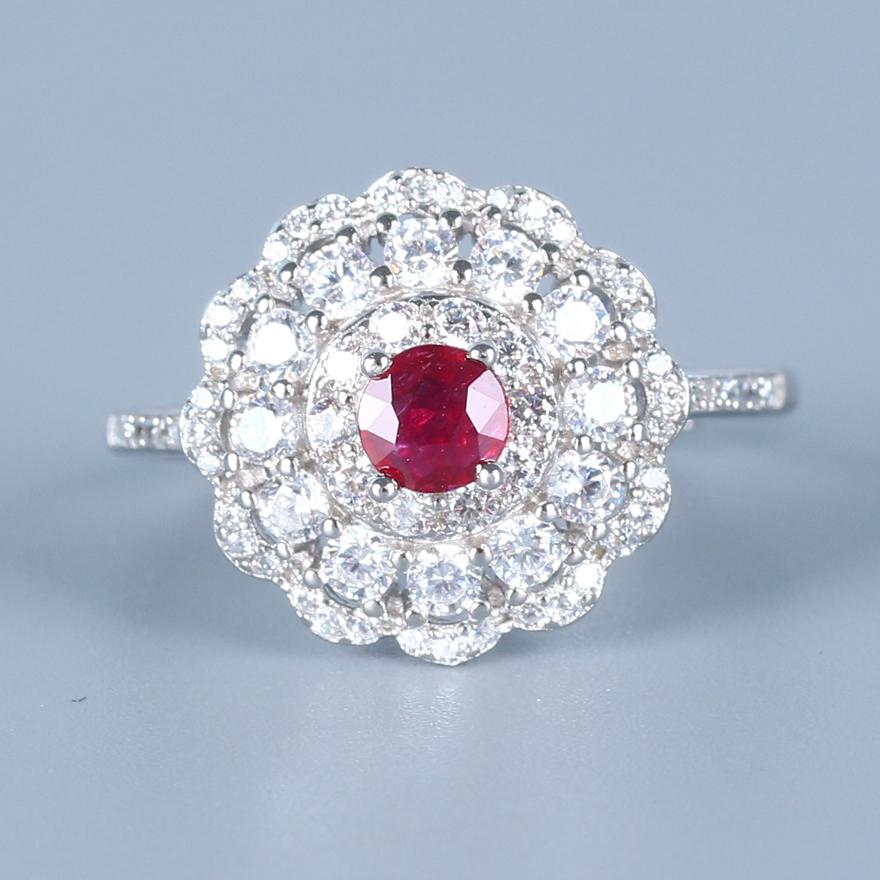 Nhẫn Ruby tự nhiên trực tiếp