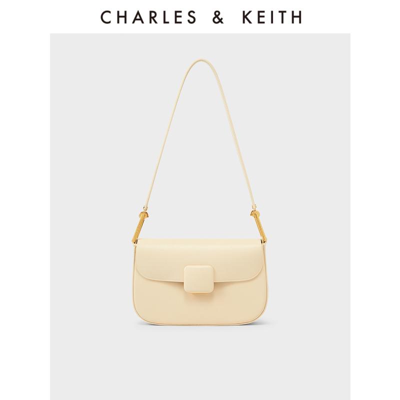 Túi nữ mùa xuân CHARLES&KEITH ngôi sao CK2-20270818 cùng túi vuông nhỏ khóa vuông KOA