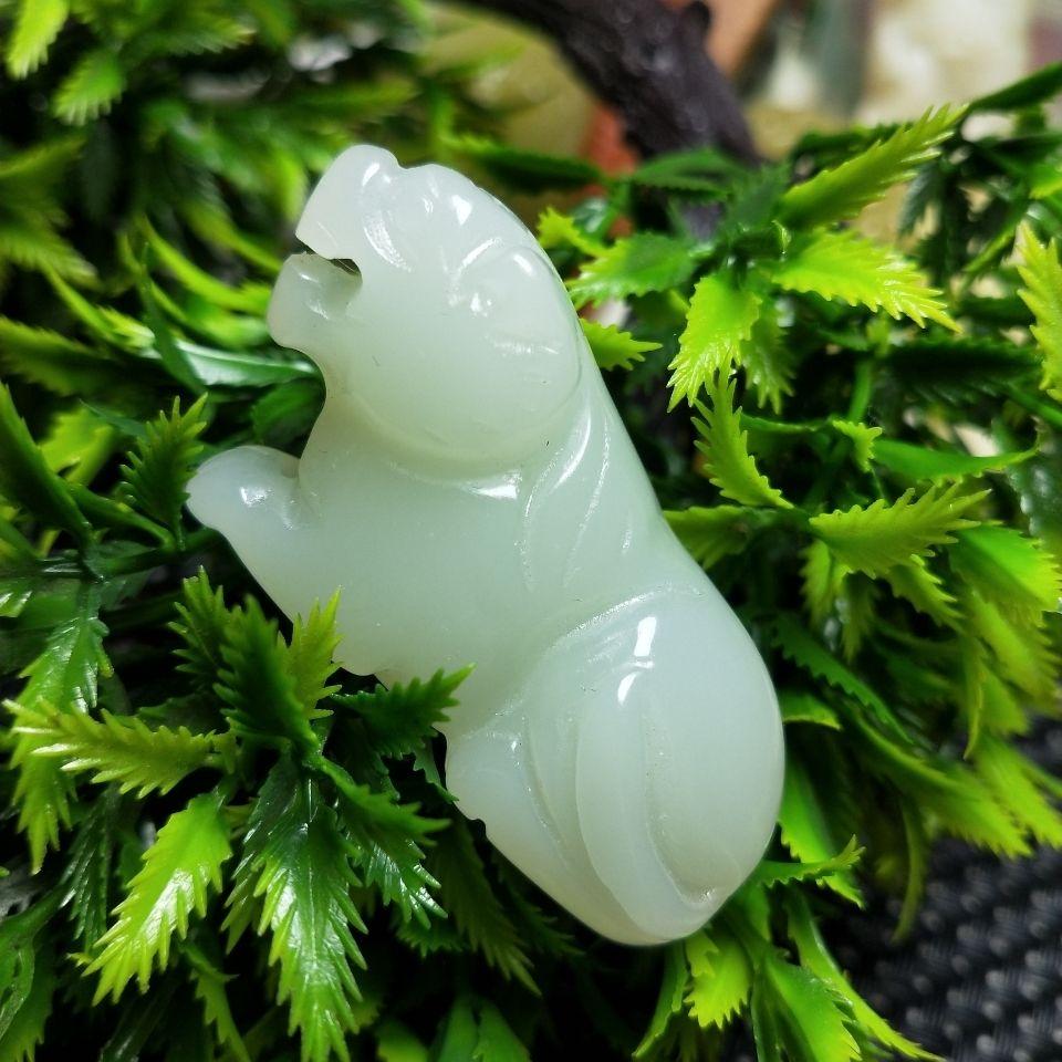 Boutique Natural Jade Xinjiang White Jade Tiger Zodiac Tiger mặt dây chuyền nam và vòng cổ hoàng đạo nữ