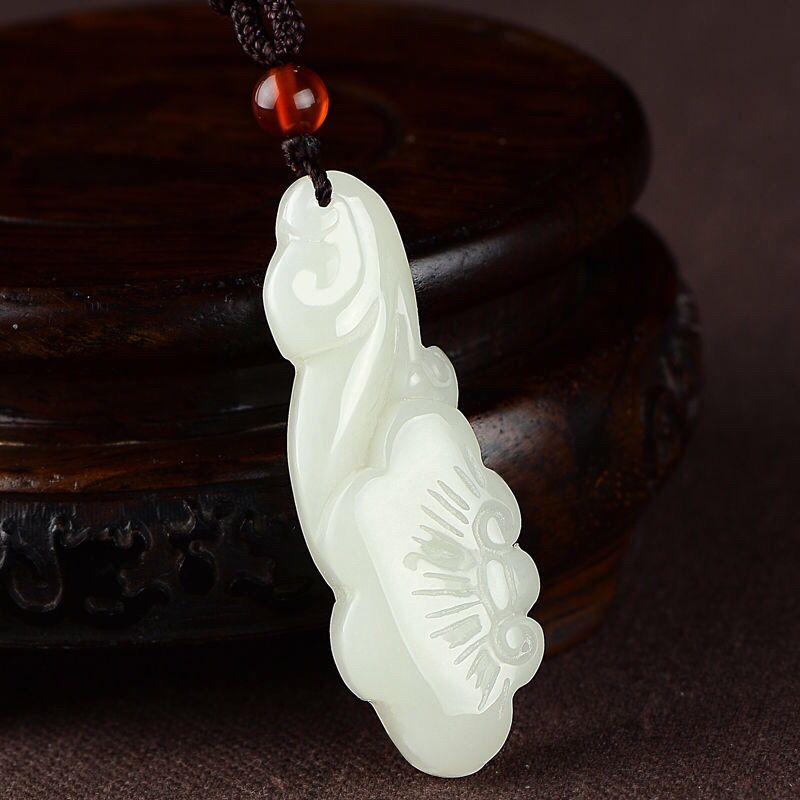 Boutique rò rỉ tự nhiên màu xanh Jade Ruyi Jade Mặt dây chuyền nam Jade Ruyi mặt dây chuyền Jade Jade Mặt dây chuyền