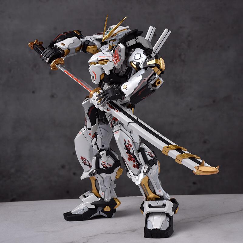 Mô hình Gundam lắp ráp thợ làm khuôn linh hồn mg thanh kiếm anh đào trắng vua dị giáo đỏ mb tấn công tự do Yuanzu mecha đồ chơi mô hình