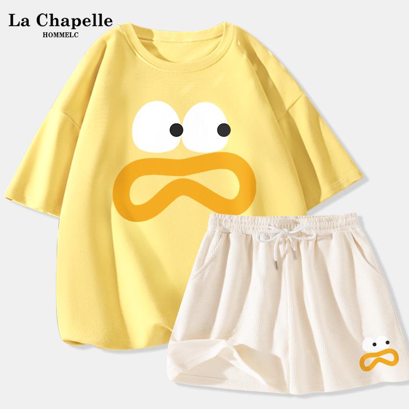 La Chapelle mùa hè bộ đồ thể thao phù hợp với nữ 2023 mùa hè mới học sinh cấp hai quần short thường ngày hai mảnh J