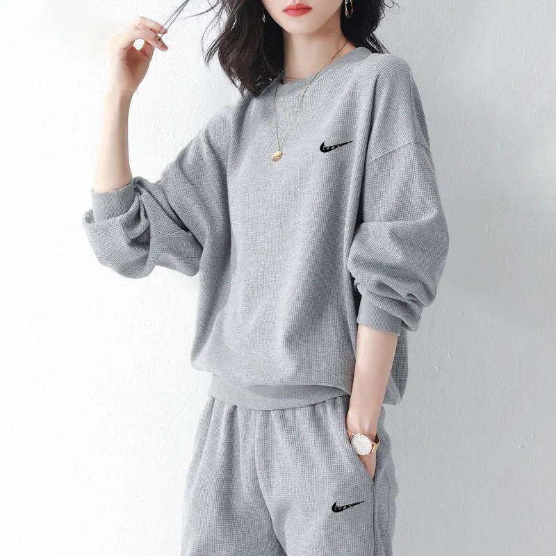 Bộ đồ thể thao Niketon dành cho nữ 2023 mới mùa xuân thu quần áo thời trang thường ngày áo thun nữ dày hai mảnh