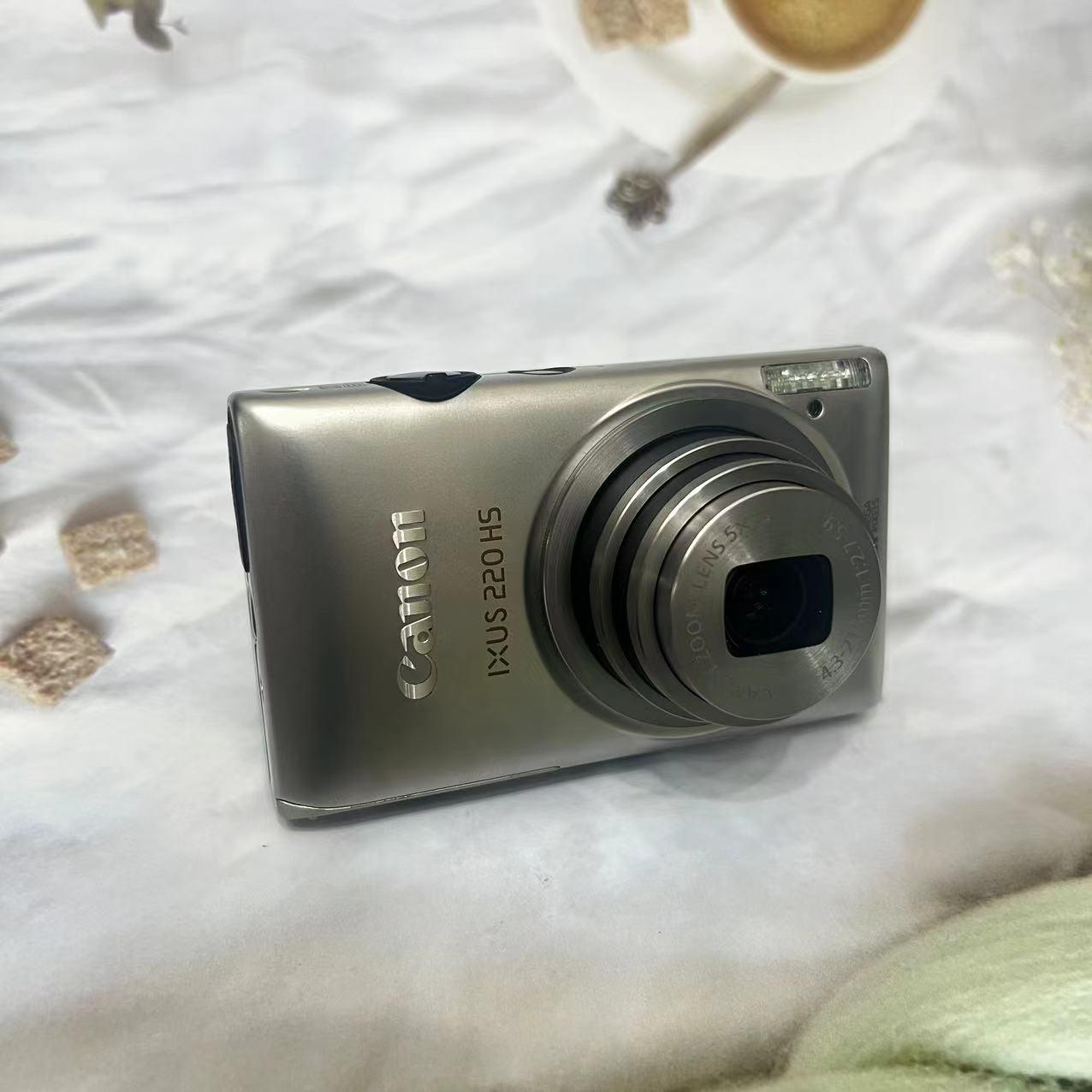 Máy ảnh kỹ thuật số trường học cổ điển Canon/Canon IXUS220HS