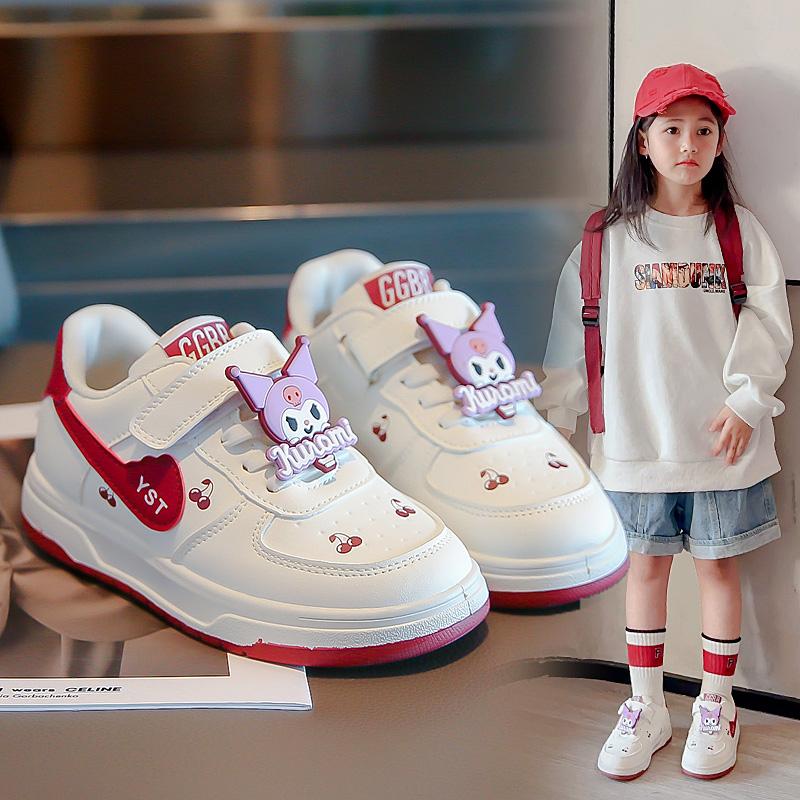 Giày Nữ Kuromi 2024 Xuân Thu Mới Giày Đế Mềm Cho Trẻ Em Giày Thể Thao Và Giày Sneaker Đa Năng Cho Trẻ Em Vừa Và Lớn