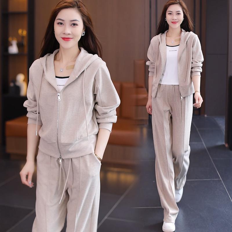 Bộ đồ thể thao thông thường dành cho nữ xuân thu thời trang mới có mũ trùm đầu áo khoác cardigan quần ống rộng bộ đồ chạy bộ hai món