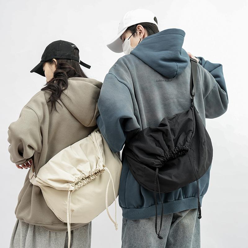 Cặp đôi Túi đeo chéo dây rút Công suất lớn Túi gấp Unisex Hobo Túi màu trơn Túi đeo vai đa năng